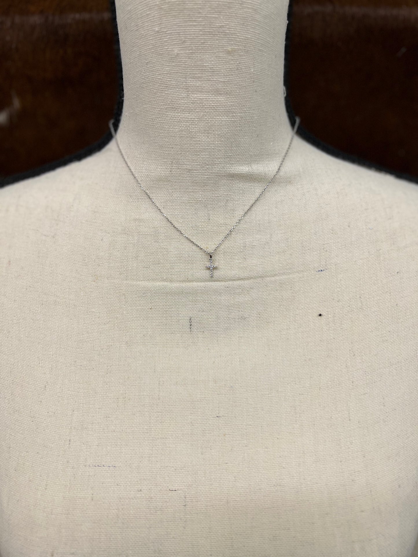 Dainty cross necklace