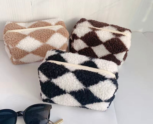 Sherpa cosmetic bag