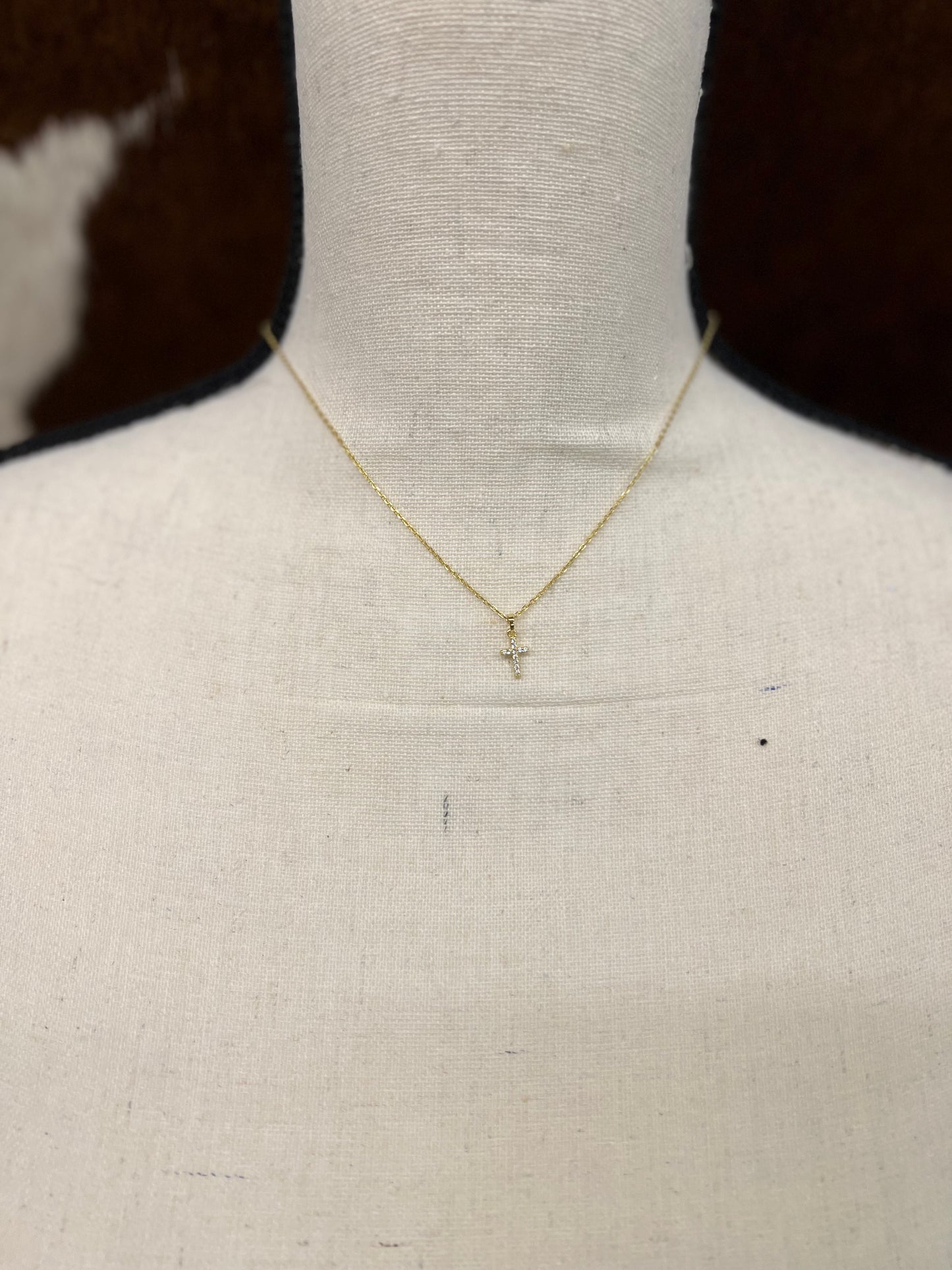 Dainty cross necklace